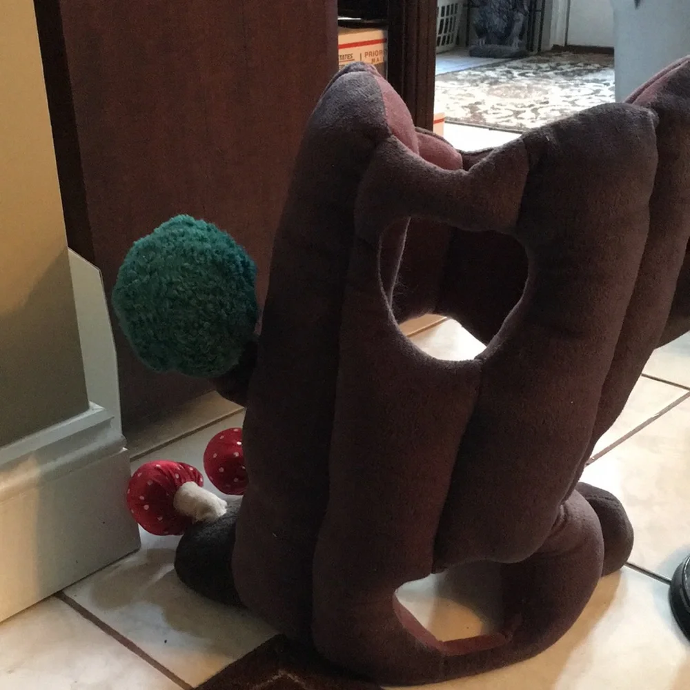 Forest Mansion, Plush play tree for pets or children